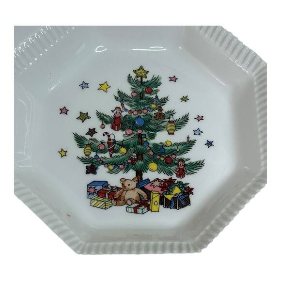 Vintage Nikko Classic Collection Japan Octagon Christmas Tree Small Plate Decor - Picture 2 of 8
